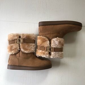 GUESS women winter boots